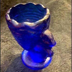 Royal Embassy vintage cobalt blue glass rabbit with basket candy dish .